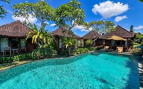 Yana Villas Kemenuh by Pramana Villas